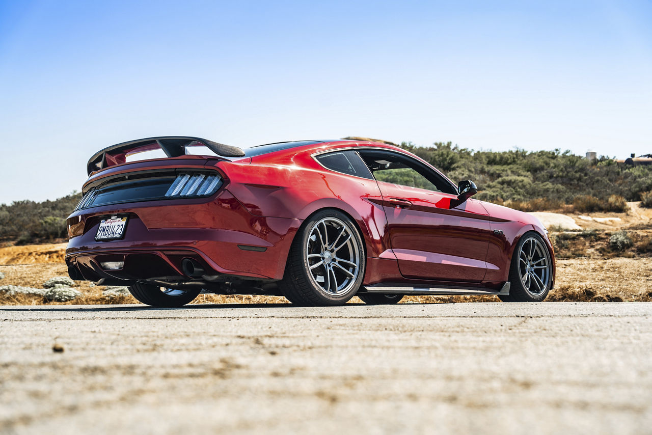 アート・デザイン・音楽 AMERICAN RACER 2017 Ford Mustang - American Racing MACH FIVE - Gray | American Racing